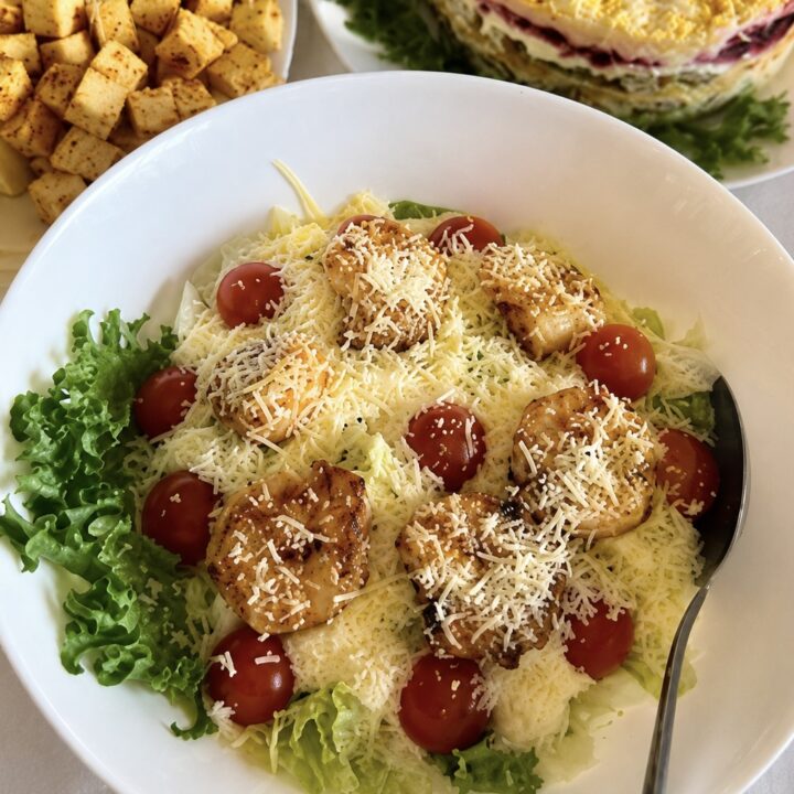 (Eesti) Caesari salat krevetiga